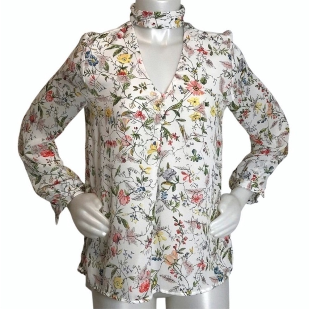 Belle Vere Womens Floral V neck choker cutout Top Size M